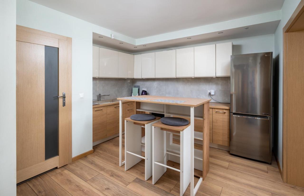 Apartamento Apartament Albatros 75m z ogródkiem Varsovia Exterior foto