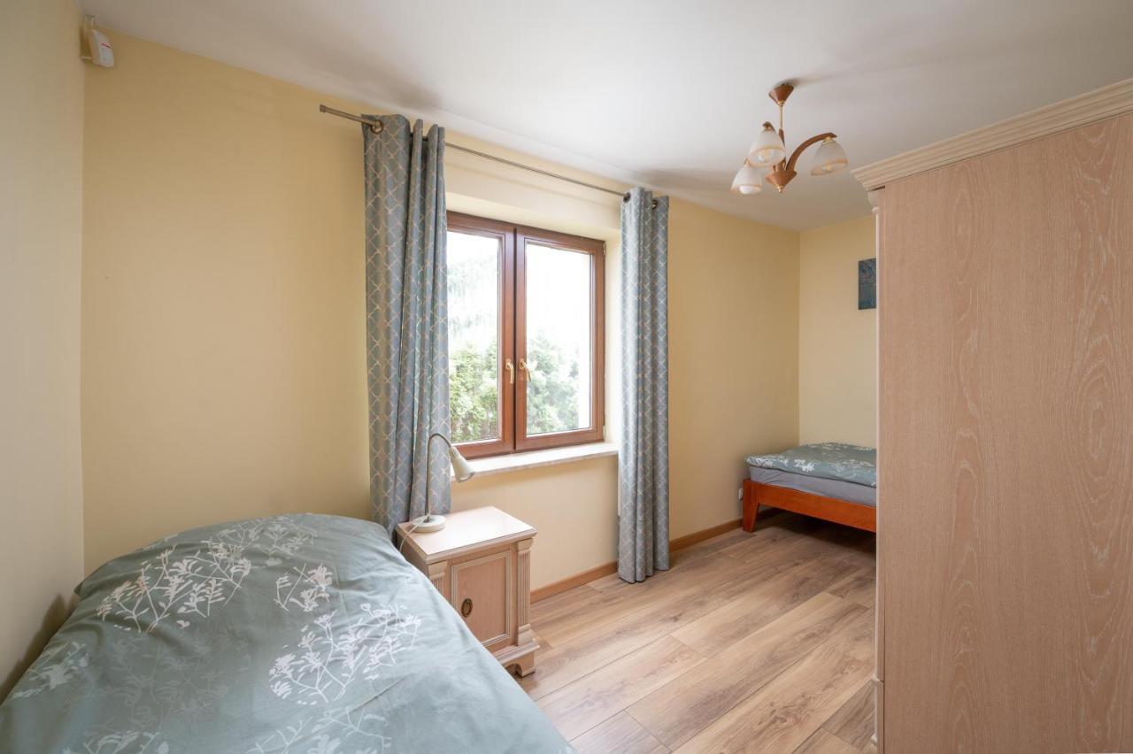 Apartamento Apartament Albatros 75m z ogródkiem Varsovia Exterior foto